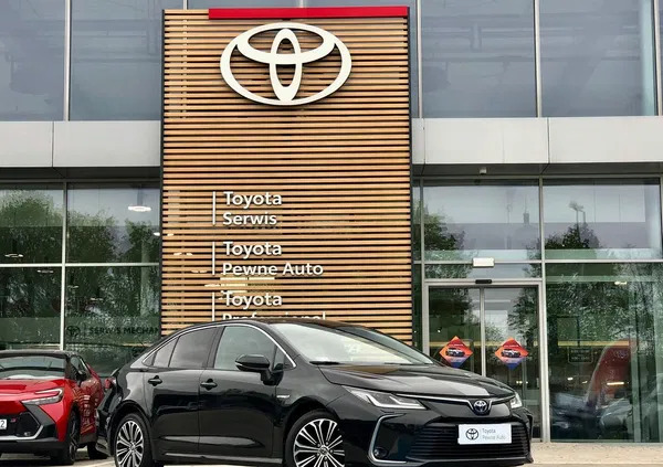 samochody osobowe Toyota Corolla cena 85900 przebieg: 113478, rok produkcji 2019 z Hel